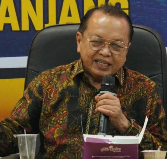 Mantan Wako Padang Panjang dua periode, dr. H Suir Syam, M.Kes.